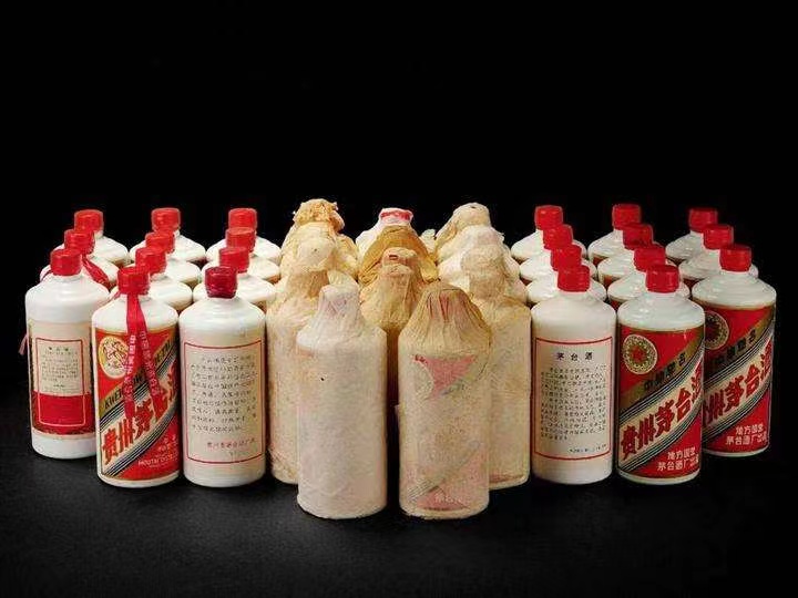 武宣日照岚山回收酒价格哪里回收(附近上门回收茅台酒）?